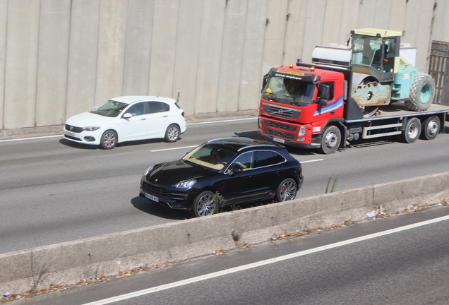 Porsche 95B Macan Turbo MkI