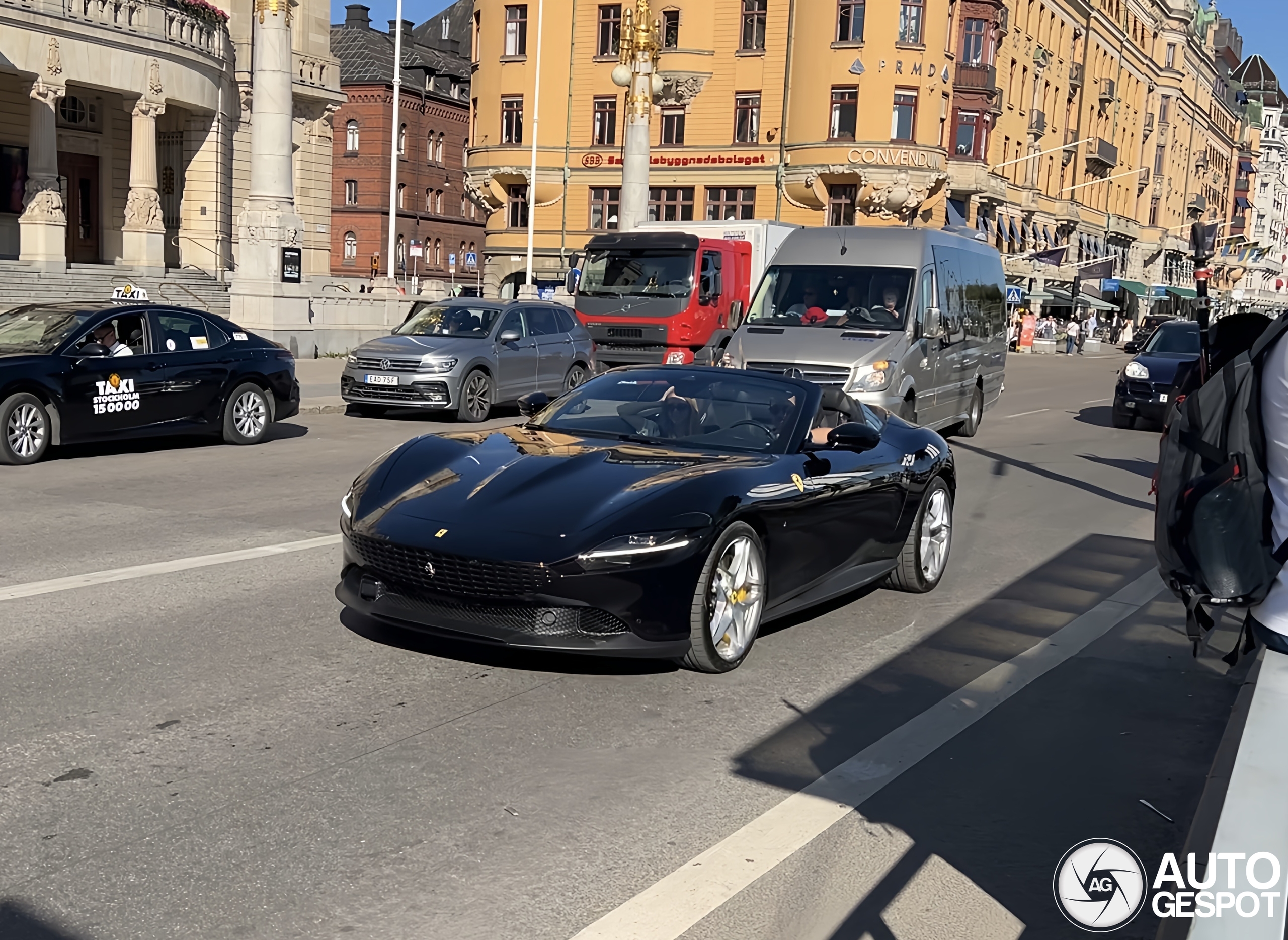 Ferrari Roma Spider