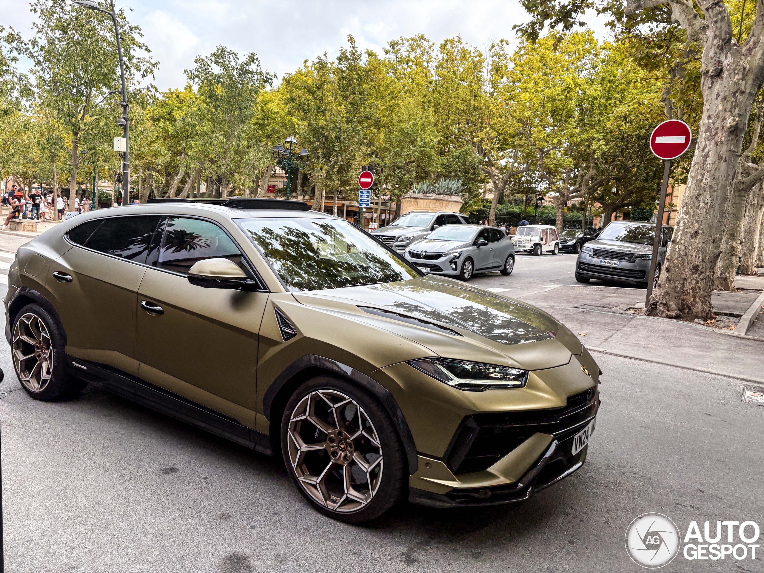 Lamborghini Urus Performante