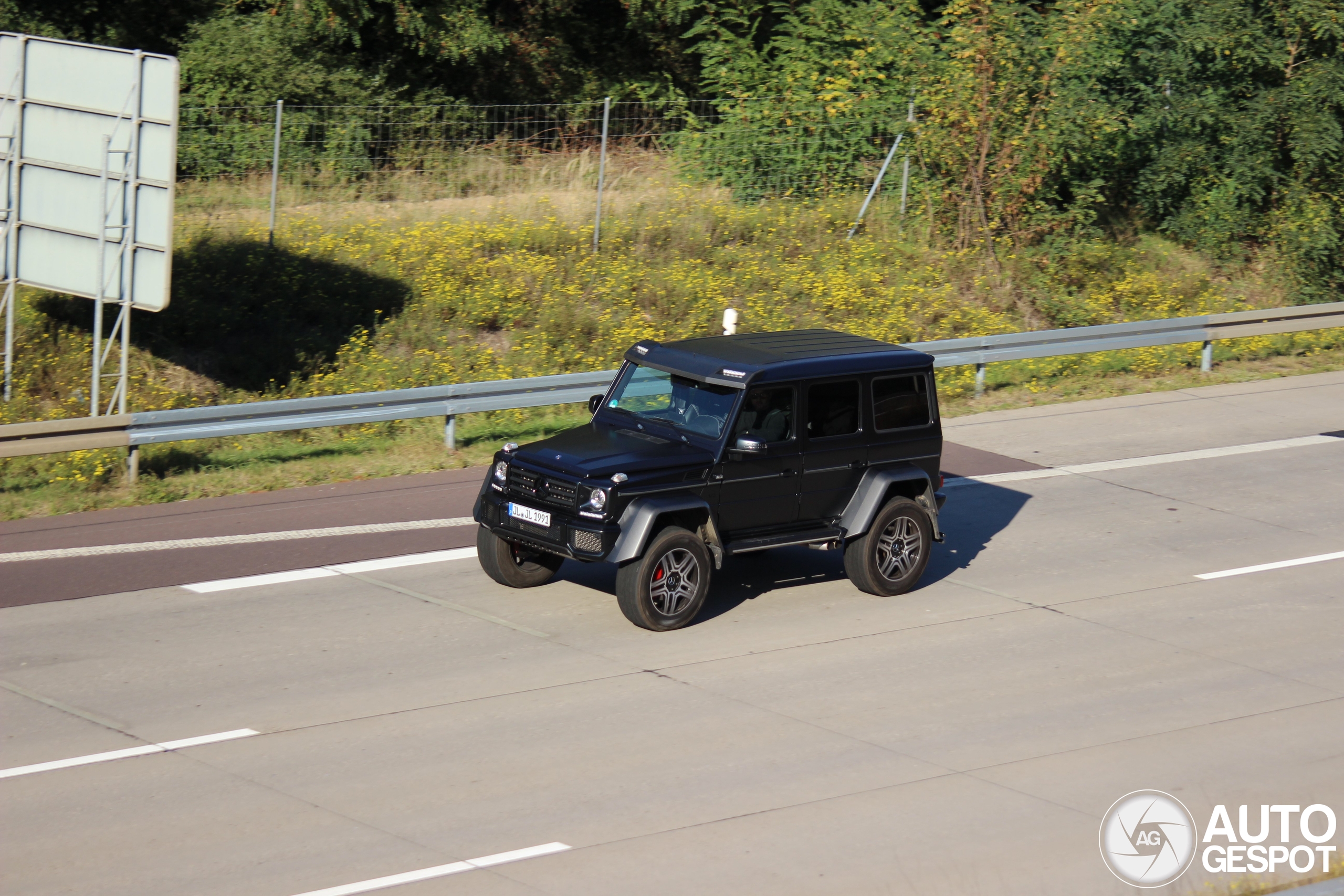 Mercedes-Benz G 500 4X4²