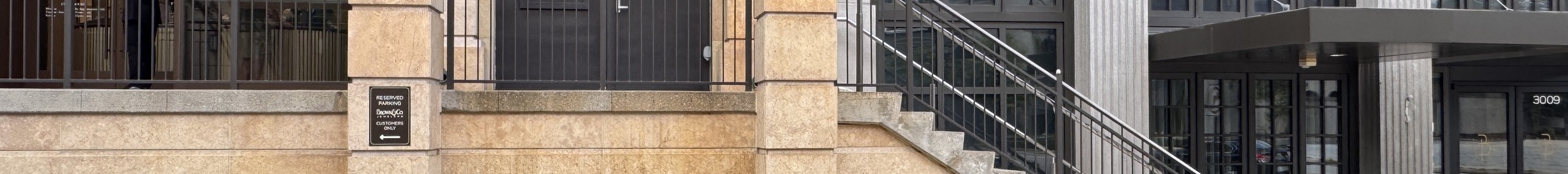 Aston Martin DBS 770 Ultimate