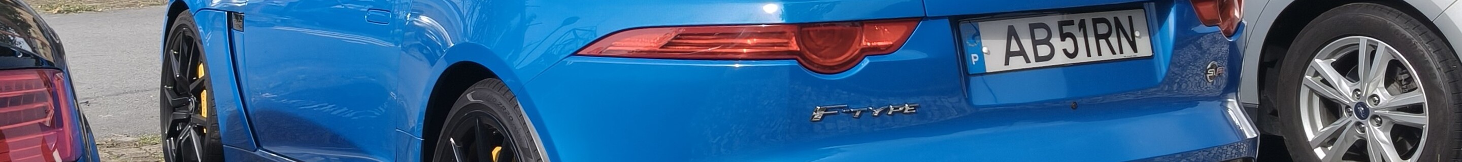 Jaguar F-TYPE SVR Coupé