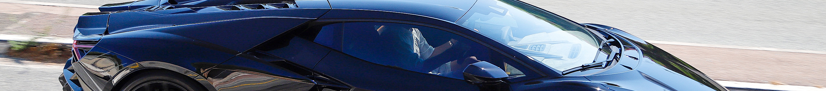 Lamborghini Revuelto