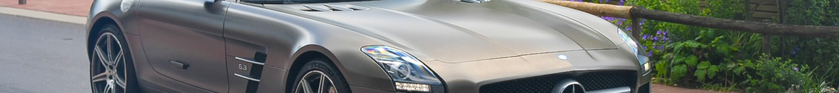 Mercedes-Benz SLS AMG