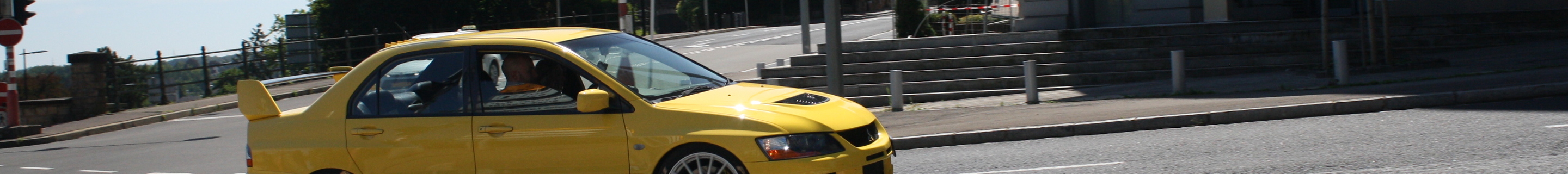 Mitsubishi Lancer Evolution IX