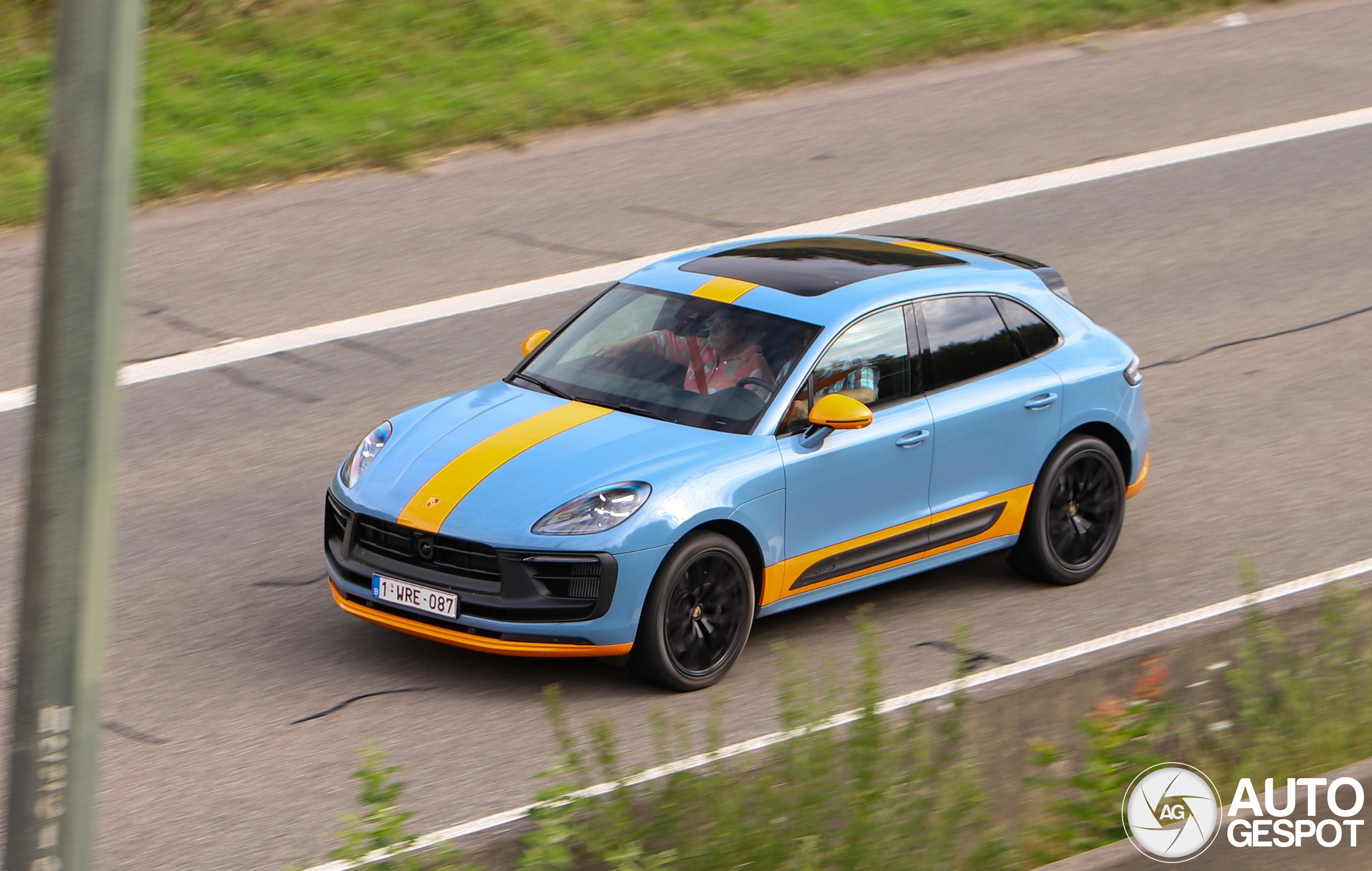 Porsche 95B Macan GTS MkIII