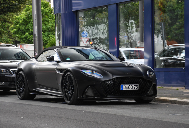 Aston Martin DBS 770 Ultimate Volante