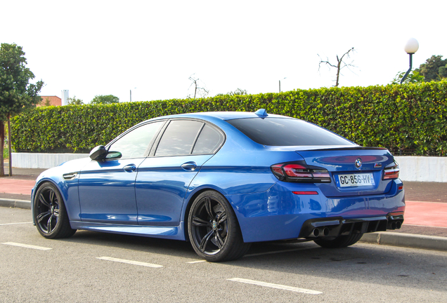 BMW M5 F10 2011