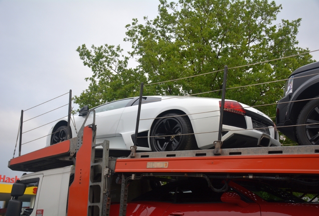 Lamborghini Murciélago LP640