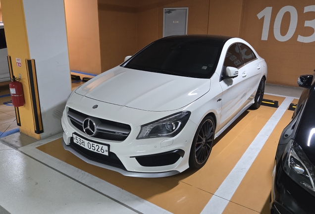 Mercedes-AMG CLA 45 C117