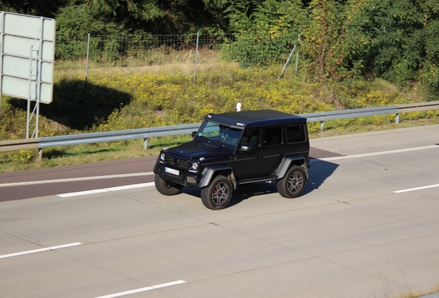 Mercedes-Benz G 500 4X4²