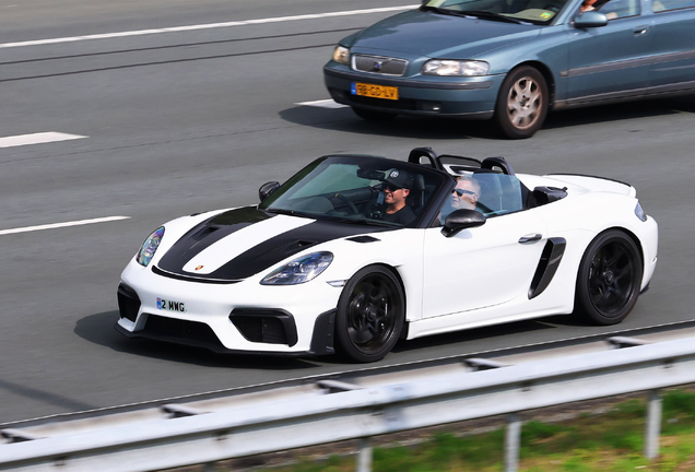 Porsche 718 Spyder RS Weissach Package