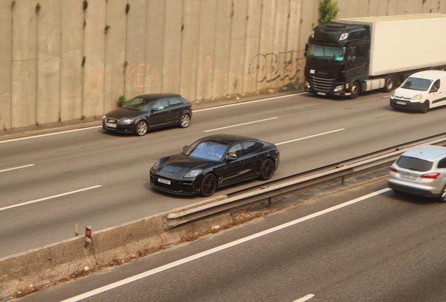 Porsche 972 Panamera Turbo S E-Hybrid