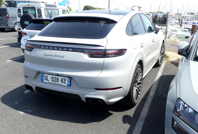 Porsche Cayenne Coupé Turbo S E-Hybrid