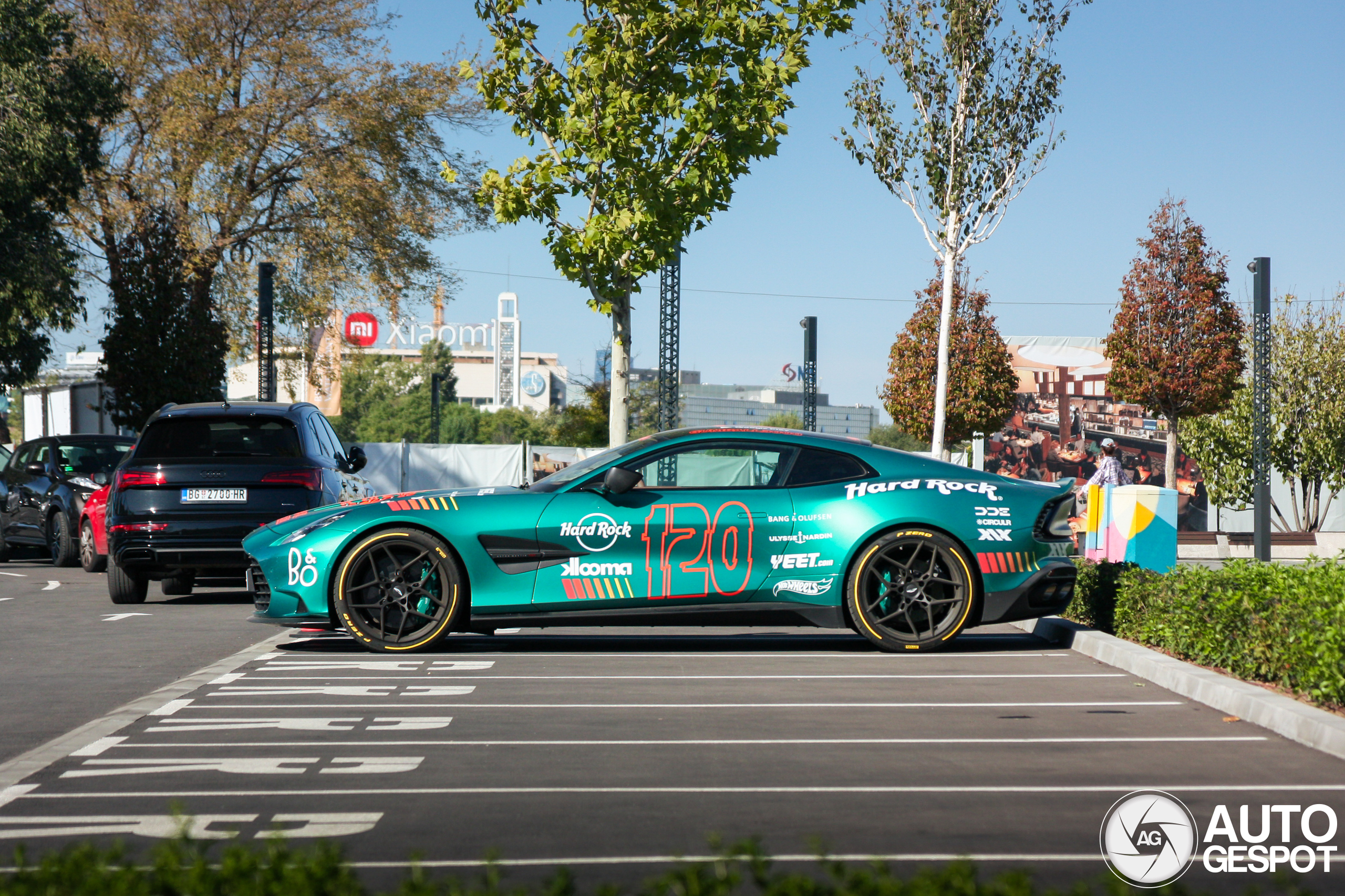 Aston Martin Vanquish 2025