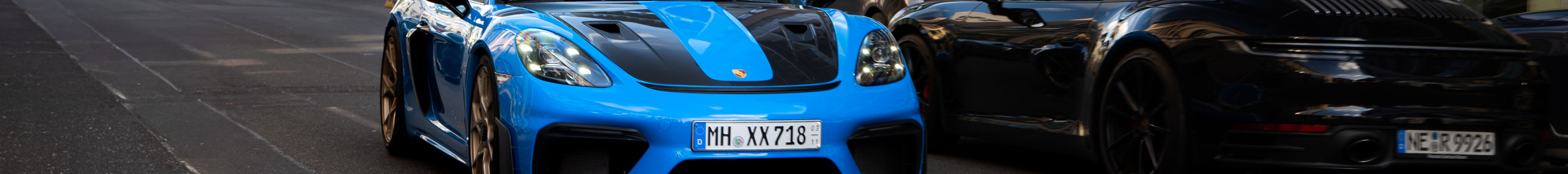 Porsche 718 Cayman GT4 RS Weissach Package