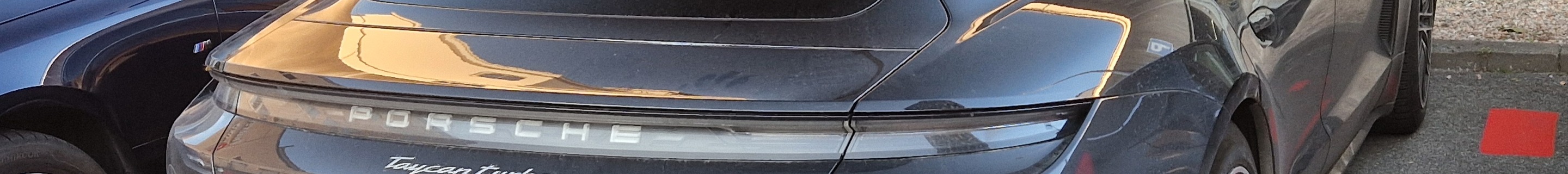 Porsche Taycan Turbo