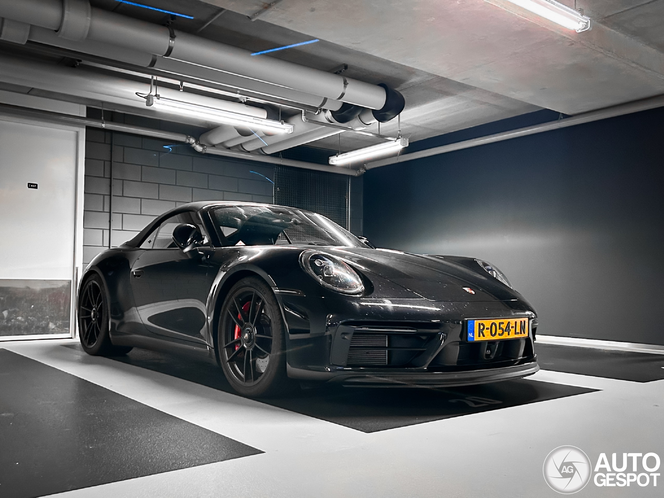 Porsche 992 Carrera 4 GTS Cabriolet MkI