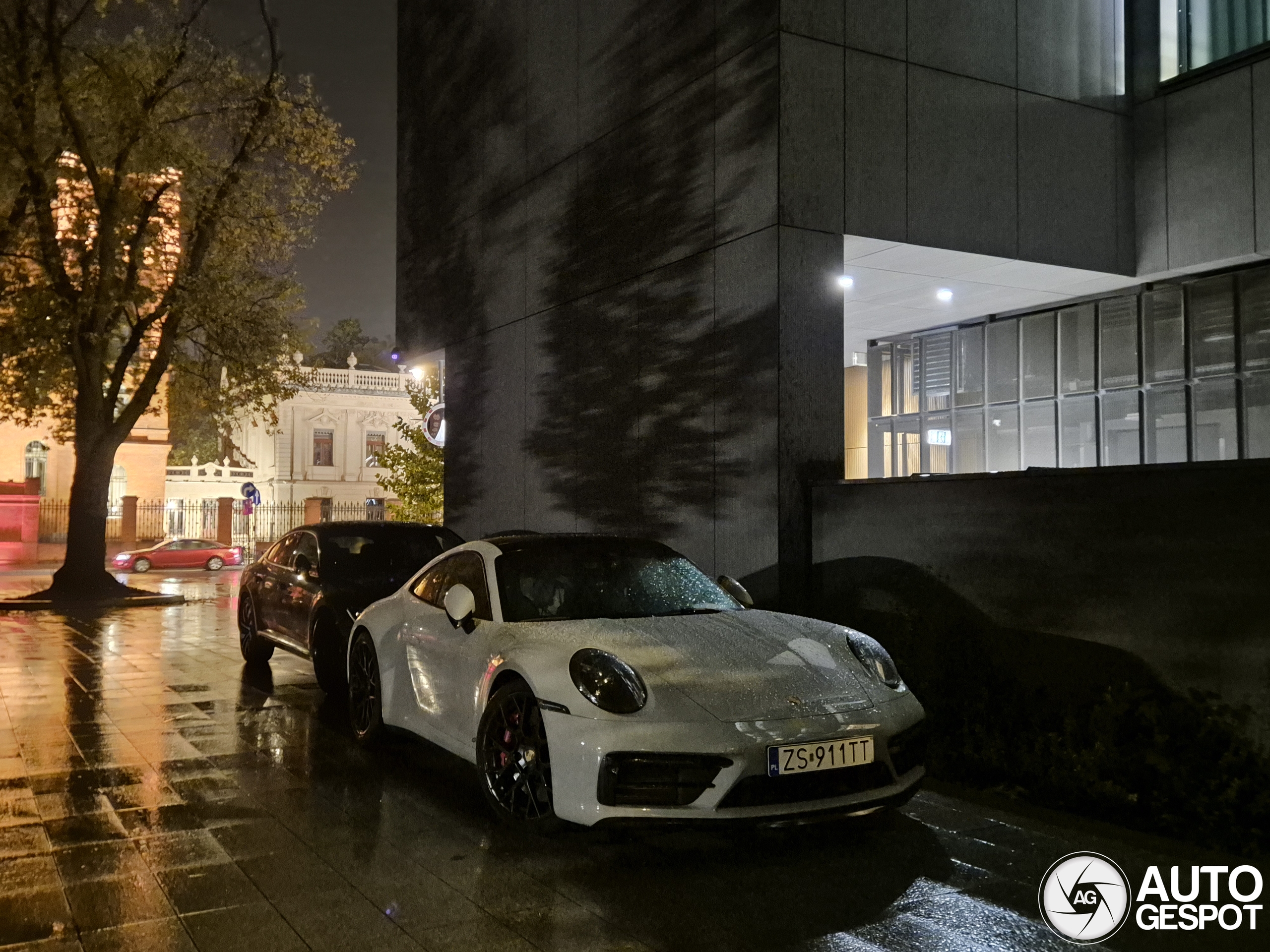 Porsche 992 Carrera 4 GTS MkI