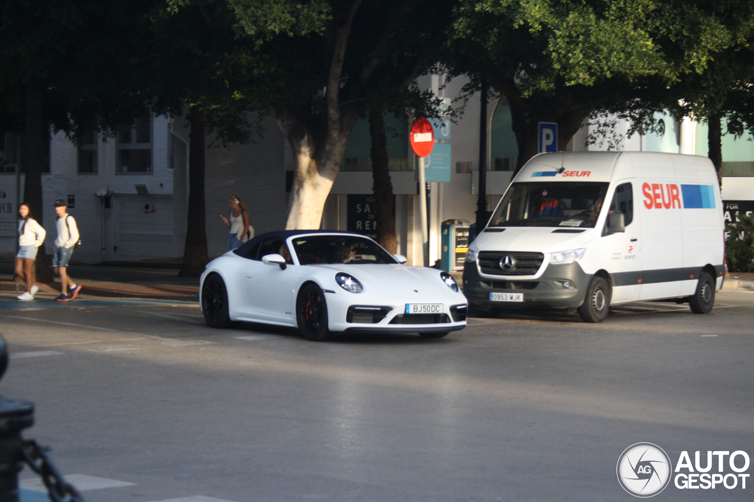 Porsche 992 Carrera GTS Cabriolet MkI