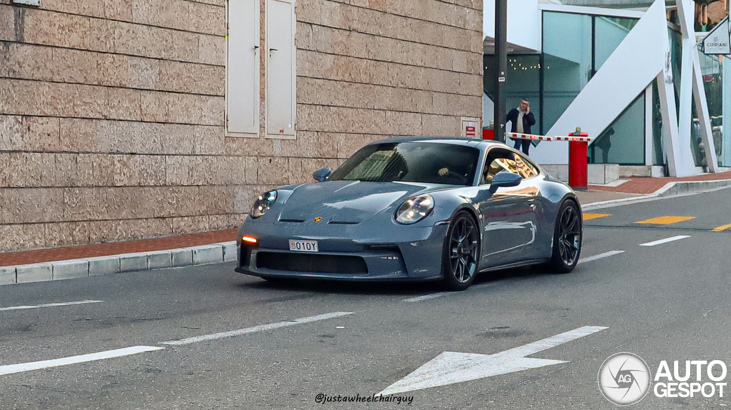 Porsche 992 GT3 Touring MkI