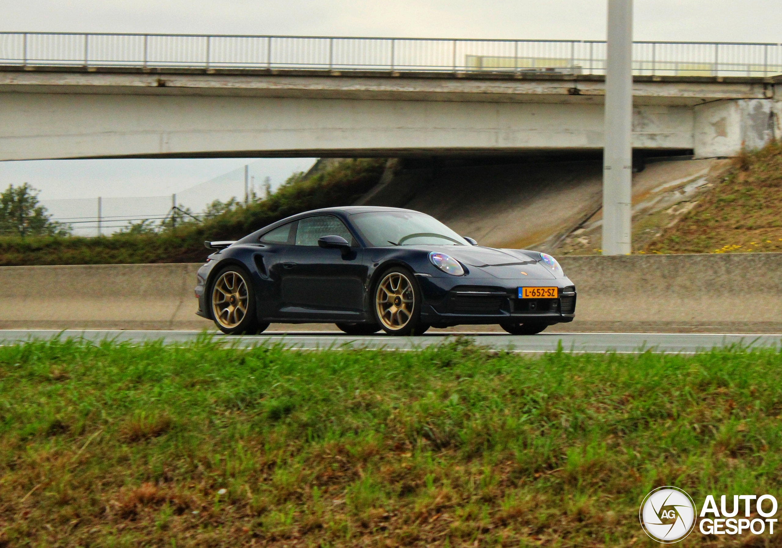 Porsche 992 Turbo S MkI