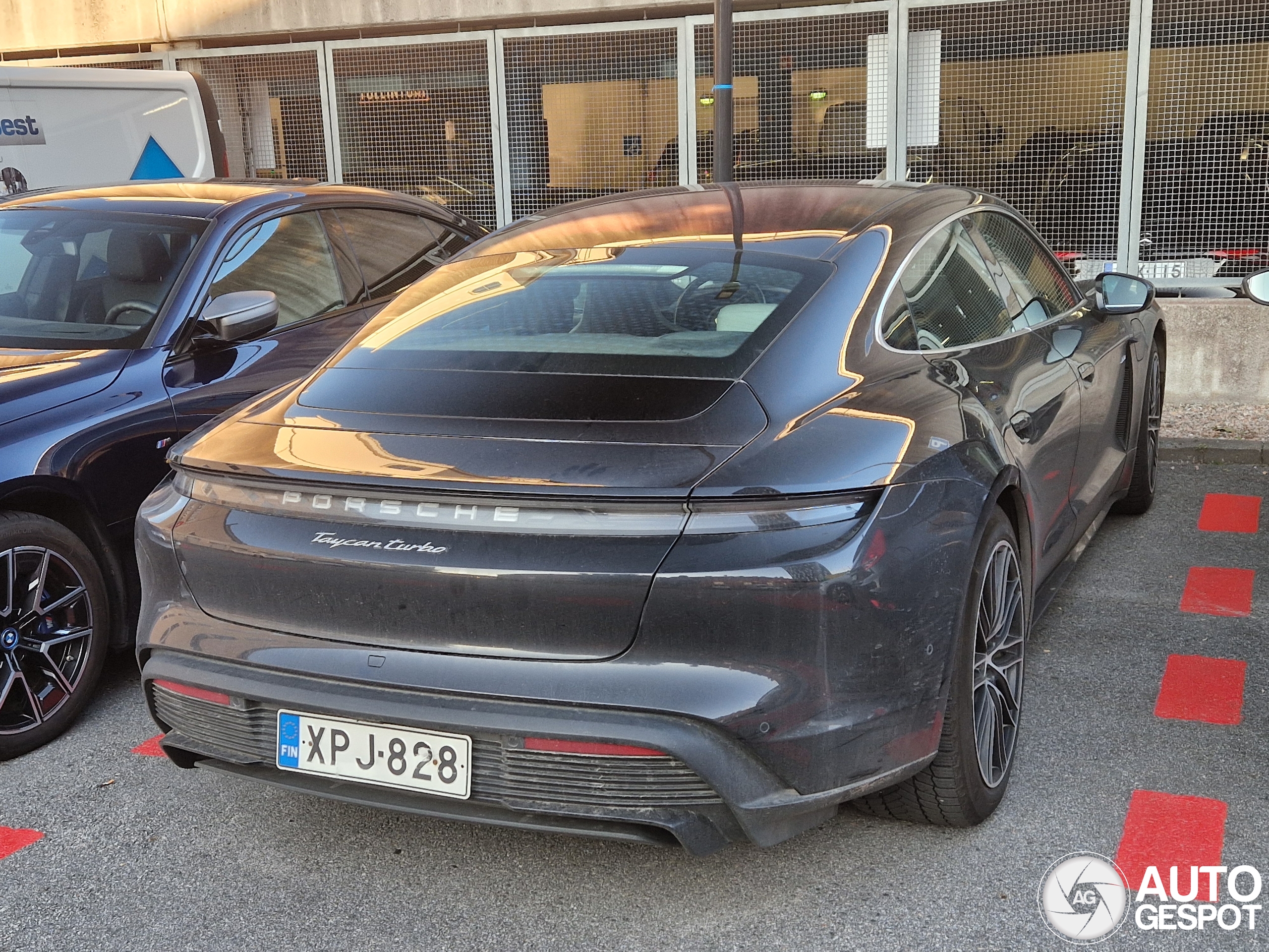 Porsche Taycan Turbo