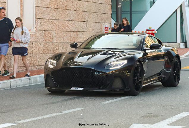 Aston Martin DBS Superleggera