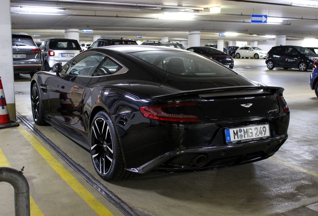 Aston Martin Vanquish 2013