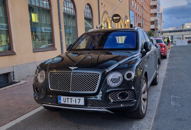 Bentley Bentayga Hybrid