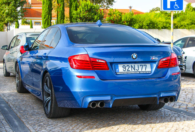 BMW M5 F10 2011