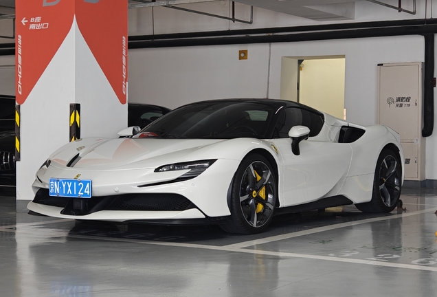 Ferrari SF90 Spider