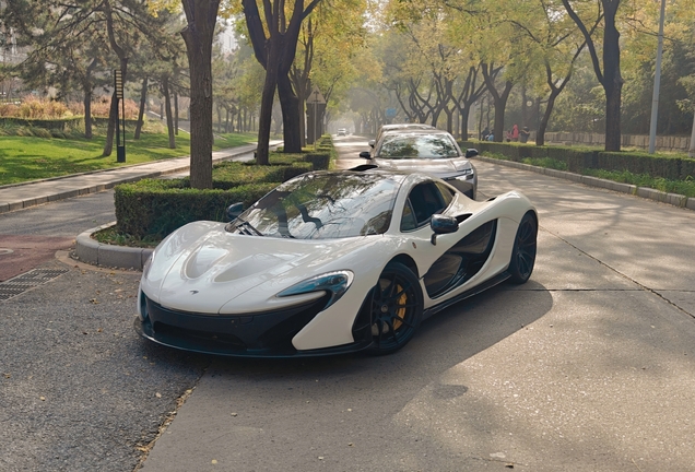 McLaren P1