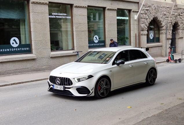 Mercedes-AMG A 45 S W177