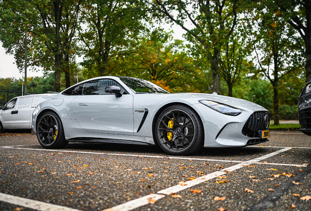 Mercedes-AMG GT 63 C192