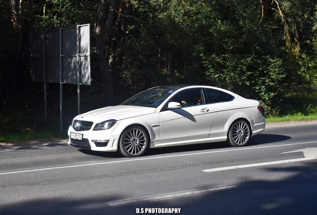 Mercedes-Benz C 63 AMG Coupé