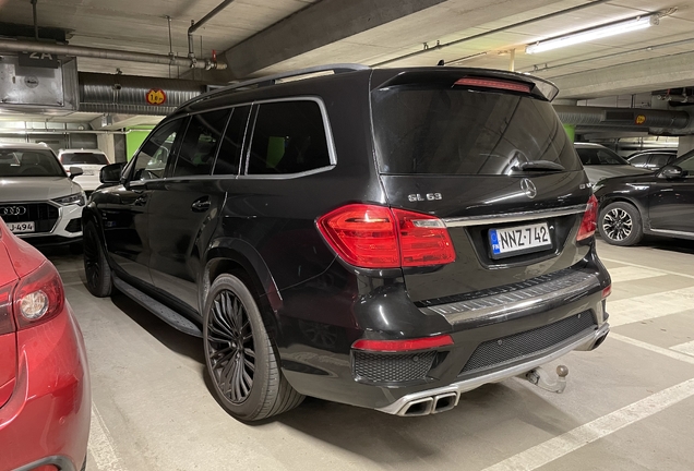 Mercedes-Benz GL 63 AMG X166