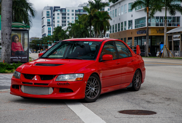 Mitsubishi Lancer Evolution VIII MR