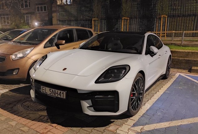 Porsche 972 Panamera GTS MkI