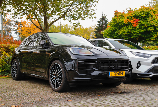 Porsche Cayenne Coupé Turbo E-Hybrid