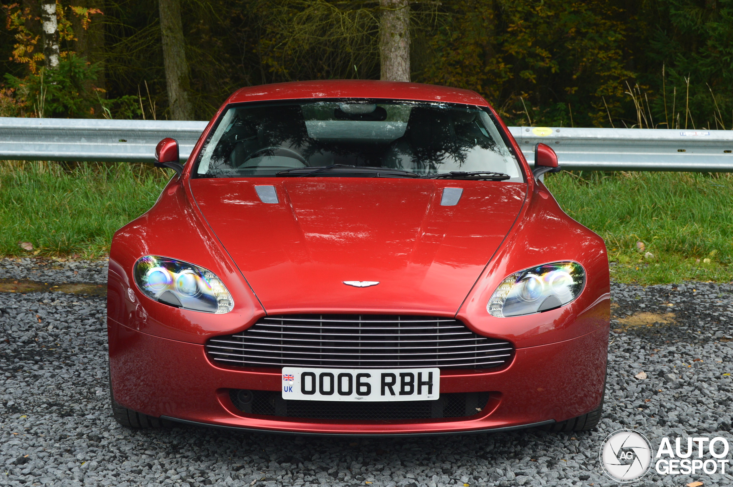 Aston Martin V8 Vantage