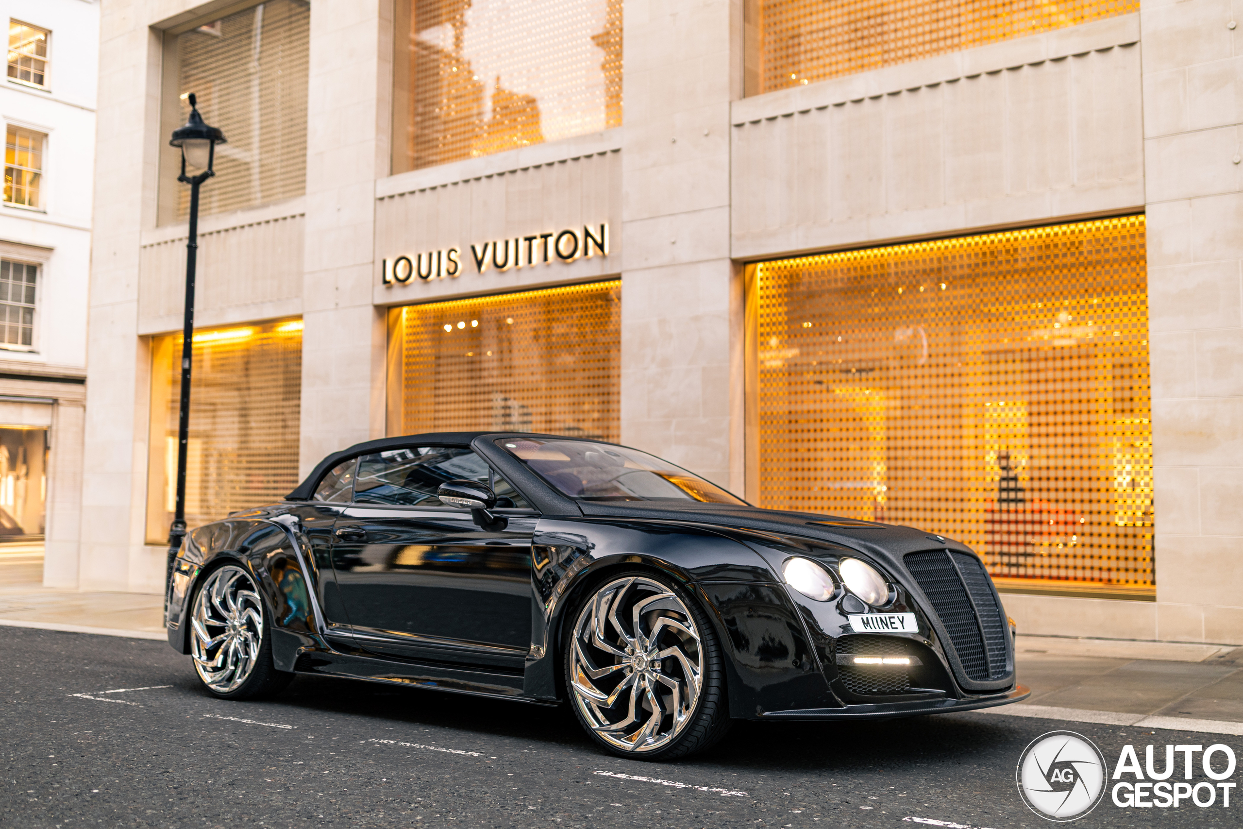 Bentley Continental GTC ASI Tetsu GTR