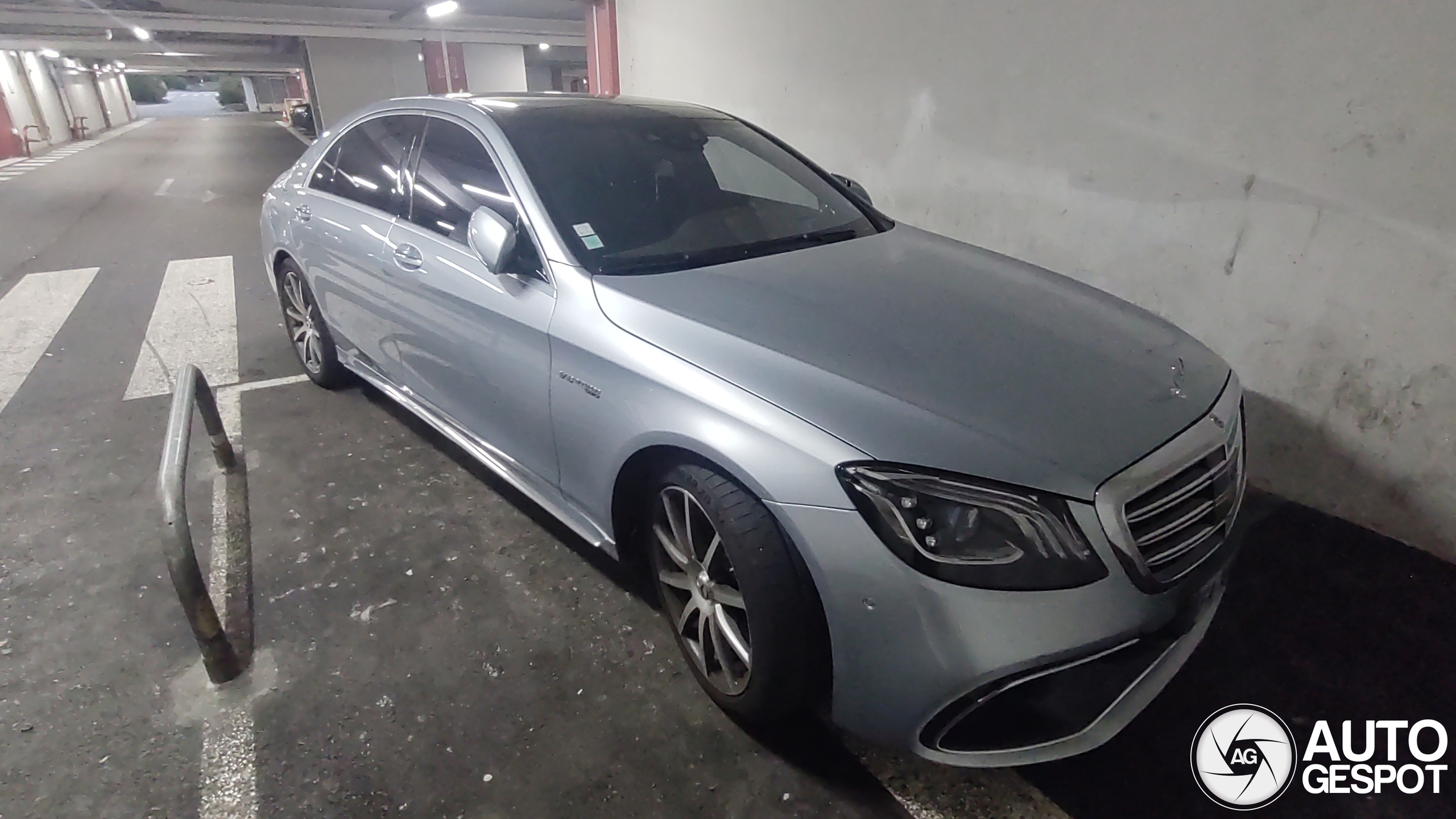 Mercedes-AMG S 63 V222 2017