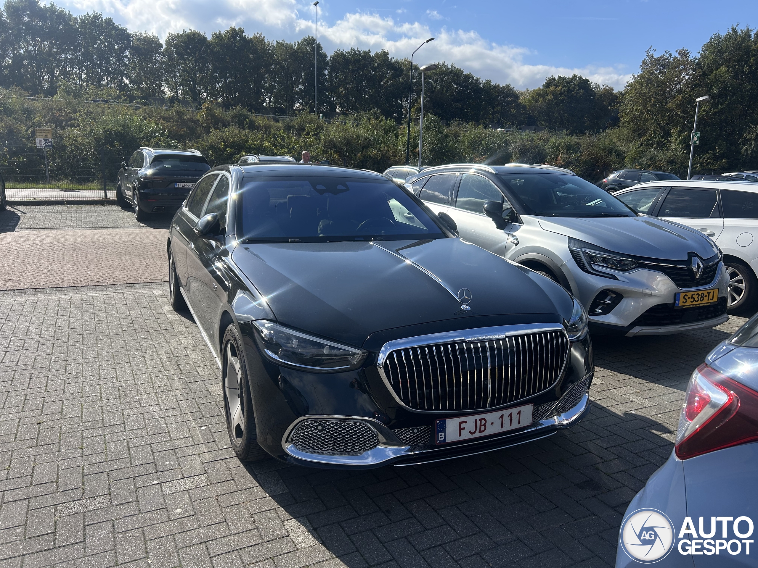 Mercedes-Maybach S 680 X223