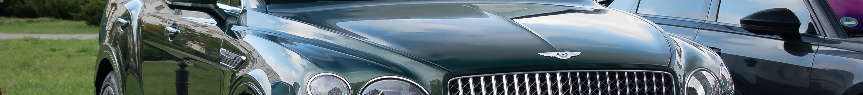 Bentley Bentayga V8 2025 Atelier Edition