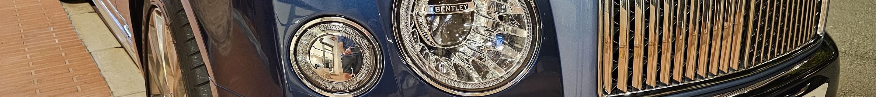 Bentley Mulsanne EWB 2016