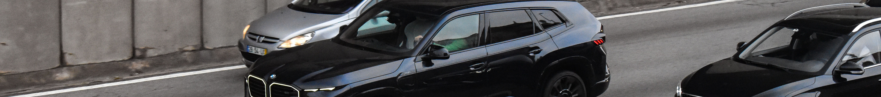 BMW XM G09