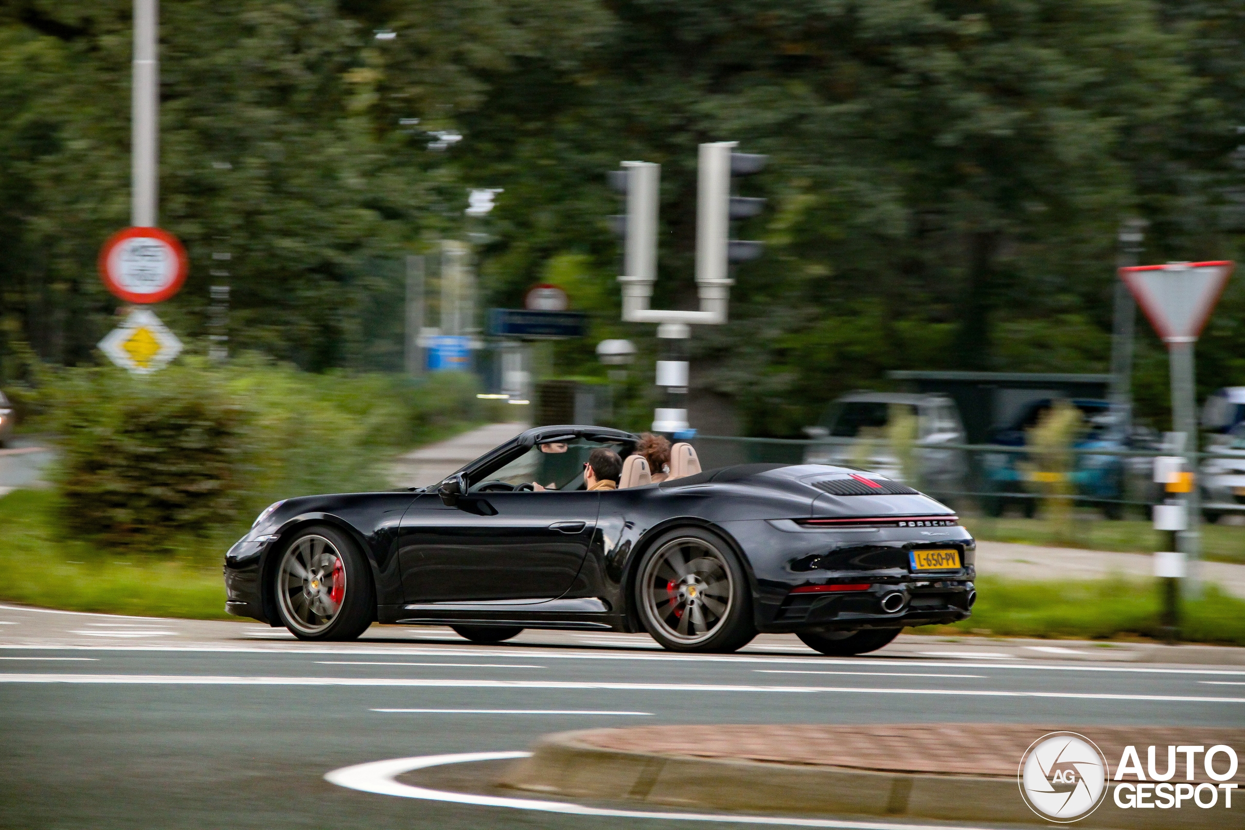 Porsche 992 Carrera S Cabriolet MkI