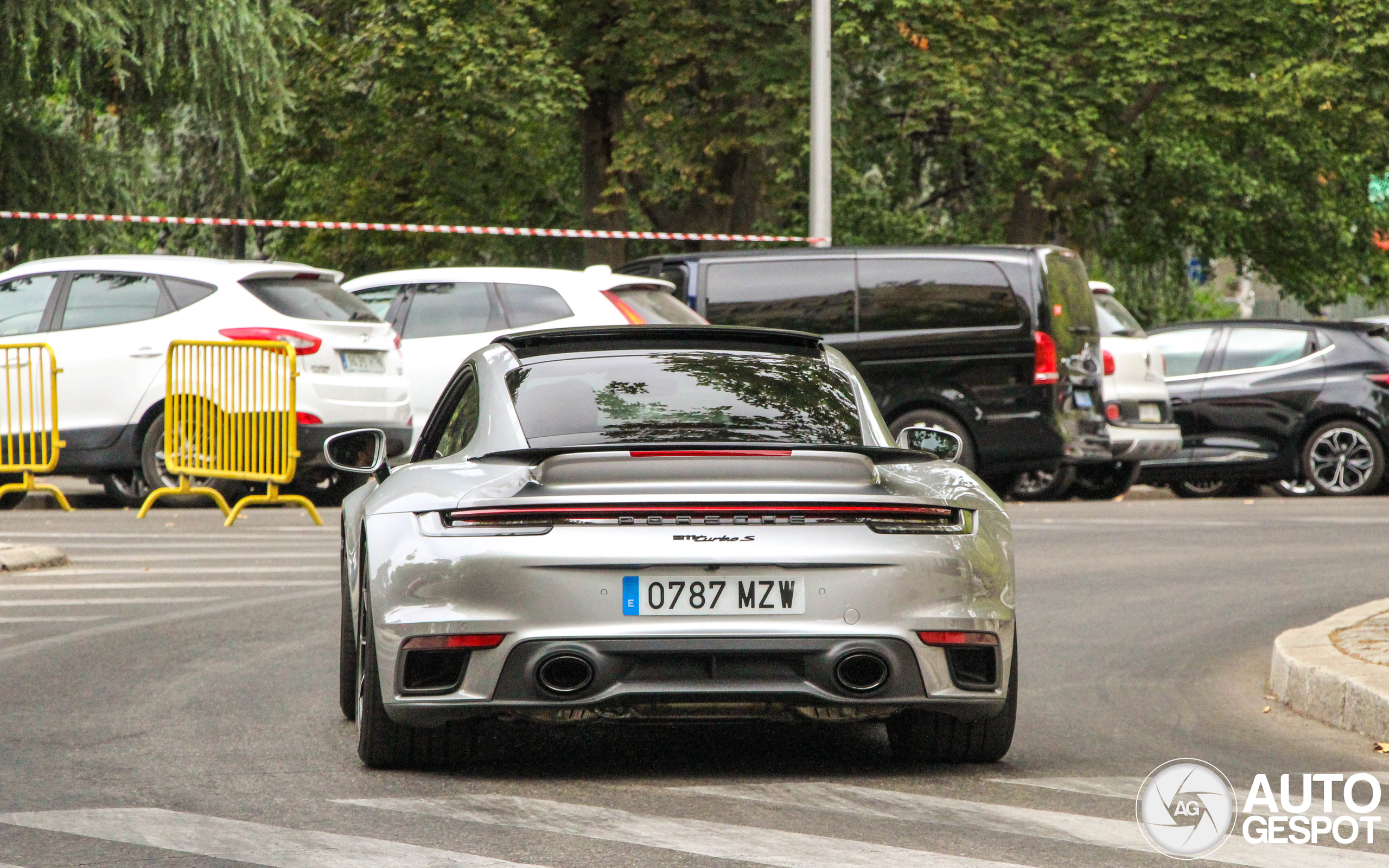 Porsche 992 Turbo S MkI