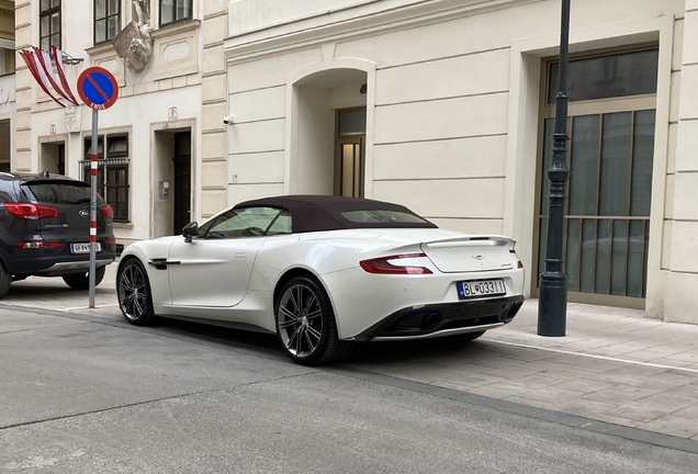 Aston Martin Vanquish Volante